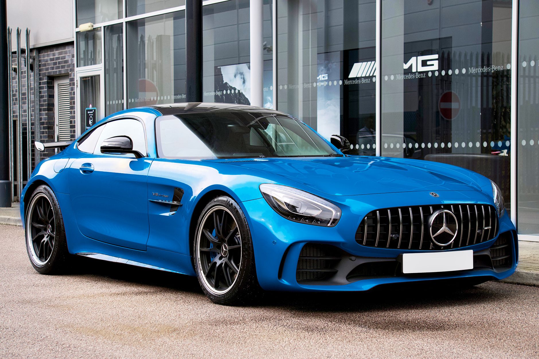 Mercedes-AMG super coupe