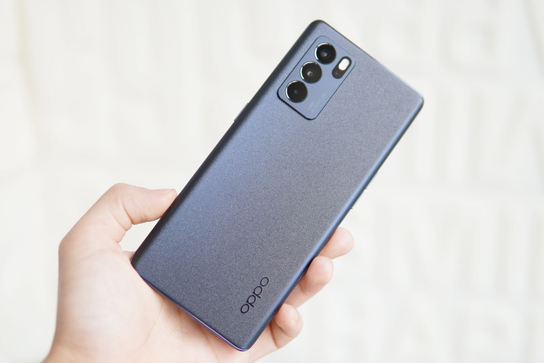 OnePlus Oppo Android 17